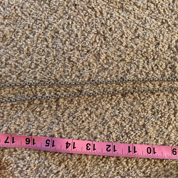 Jeweled Enamel Chain Belt 42 inches from end to end - Picture 11 of 16